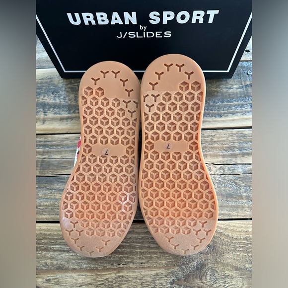 J/Slides Ophelia Floral Print Sneakers – Size 7, NIB - Picture 6 of 8